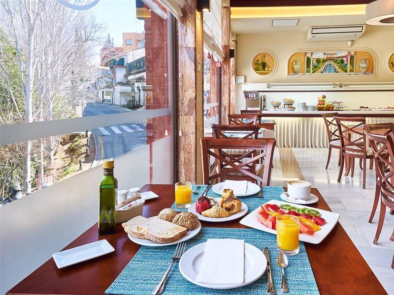 Hotel Crisol Guadalupe Grenada Zewnętrze zdjęcie